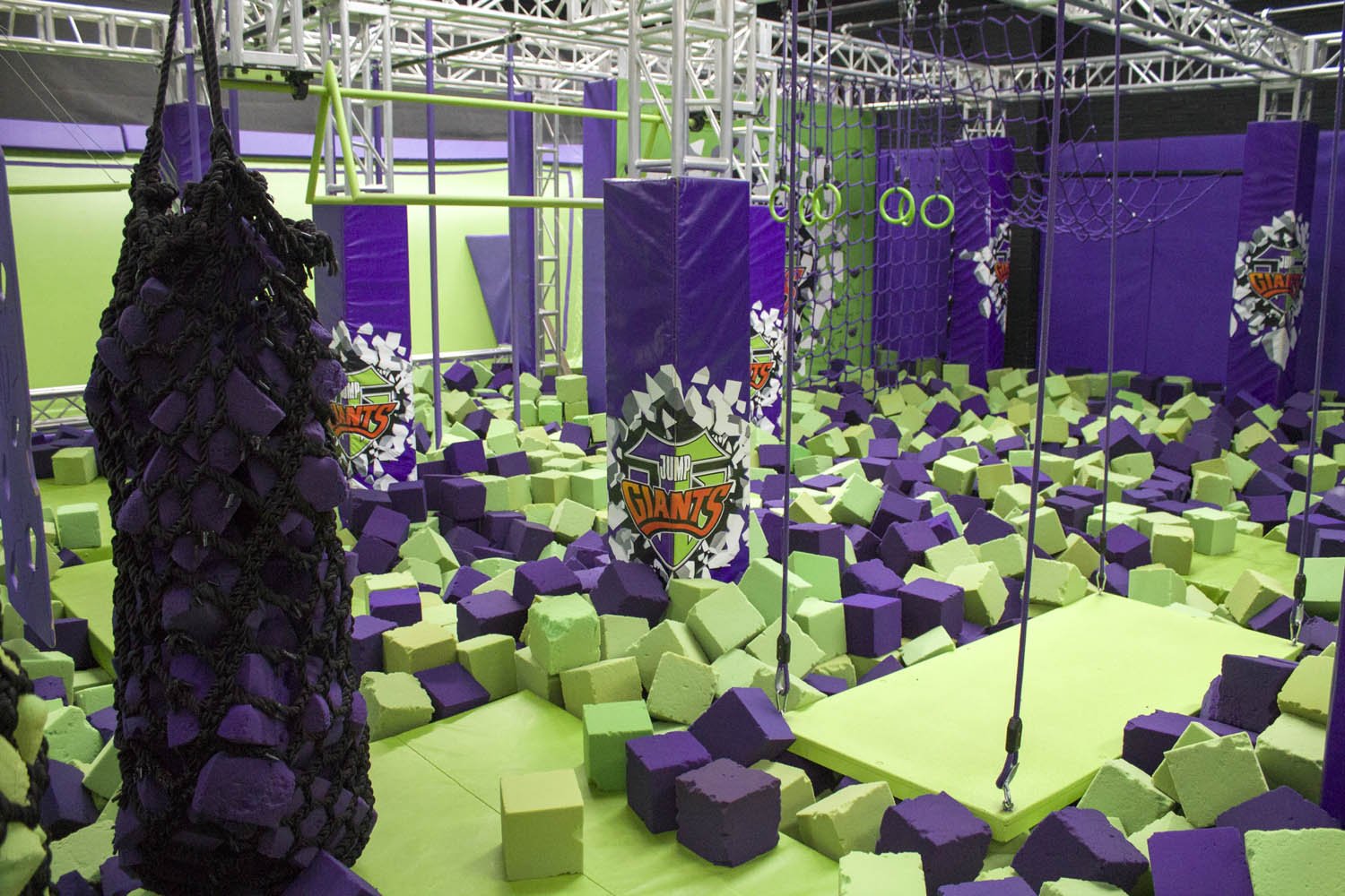 jump-giants-indoor-park