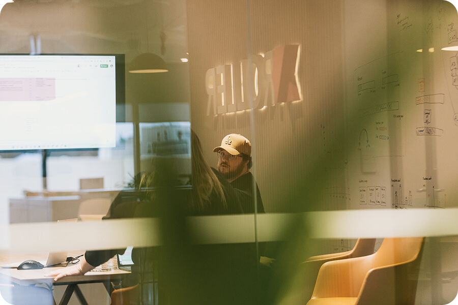 031WEB - OE Roller Candid - @daramunnis 1